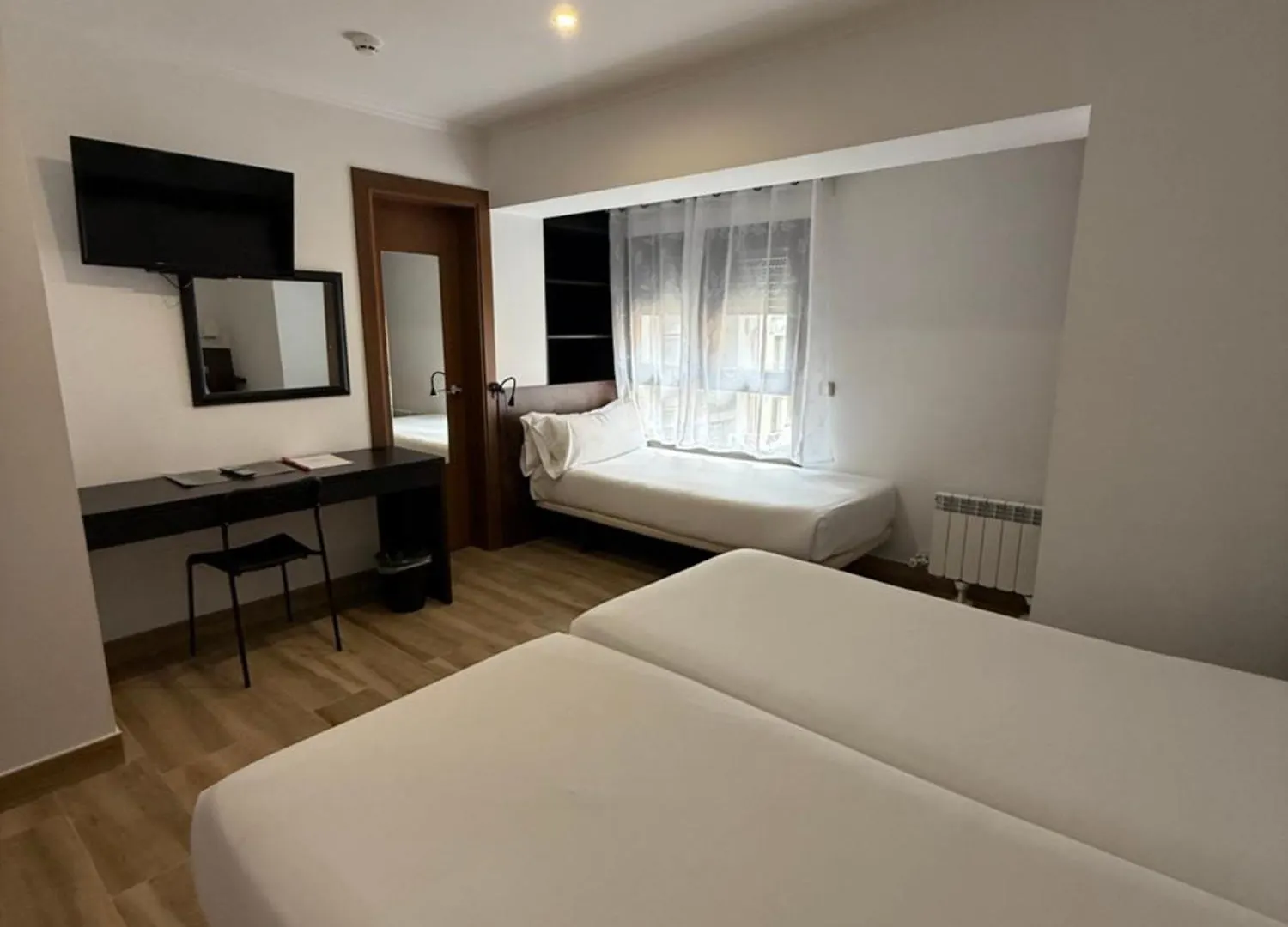 Aston Hotel Andorre-la-Vieille 3*,